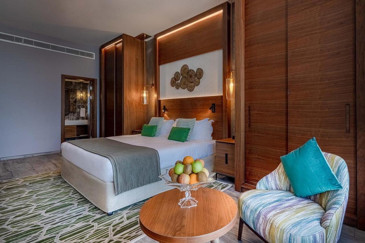 Апартаменты Ascott Corniche Эль-Хубар Экстерьер фото
